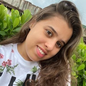 Meet your Posher, Gabriela